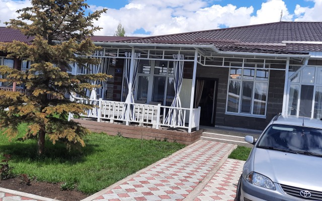 Issyk-Kule sector C7 Uyutny Kottedzh