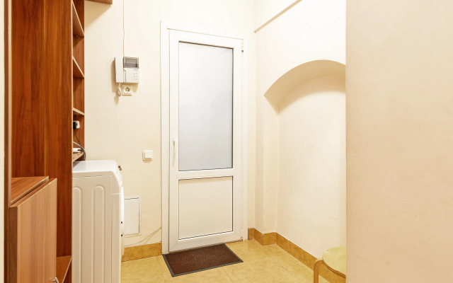 U Dvortsovogo Mosta Apartments