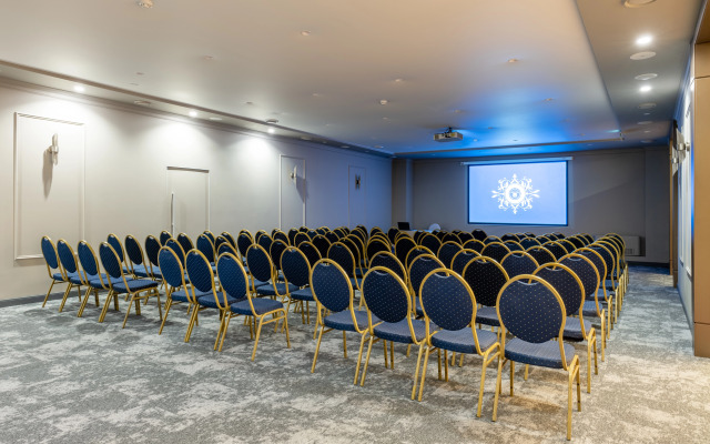 Отель Атриум Палас