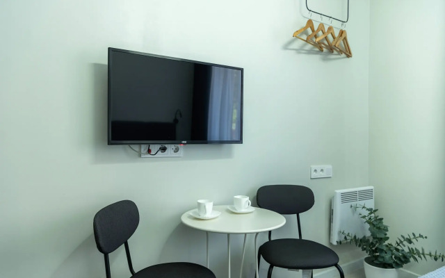 Freshness Apartments