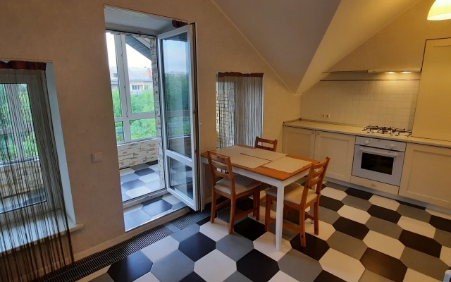 Апартаменты с Дизайнерским ремонтом на Карла Либкнехта