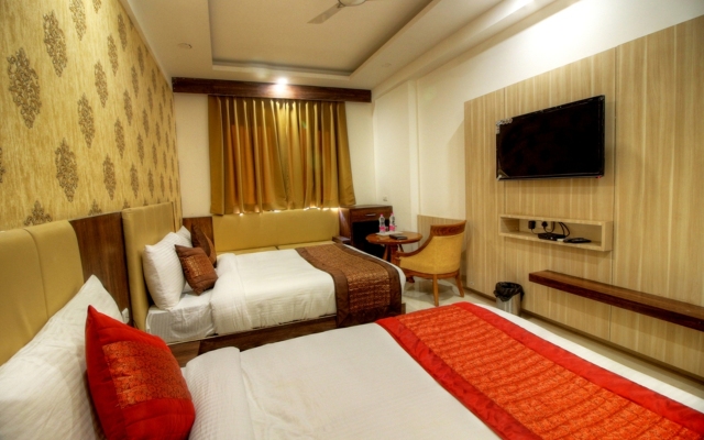 Отель Almati Inn at Delhi Airport