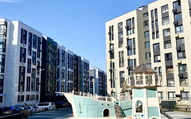 Na 4kh Gostey S Balkonom Vblizi Aeroporta Sheremetyevo Apartments