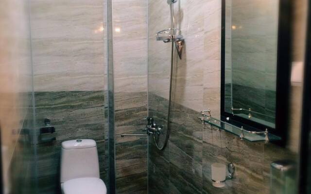 Holiday House Green Cape Batumi Guest House