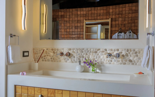 Private Bays & Islands Villa