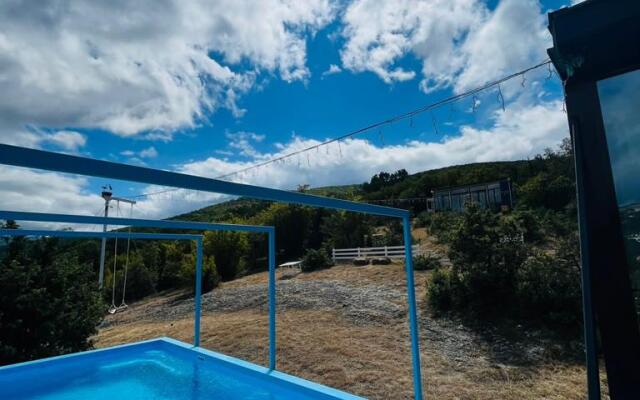 Частный дом Усадьба можжевел