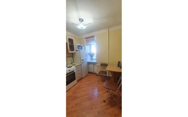 Ul. Komunny 3 Apartments