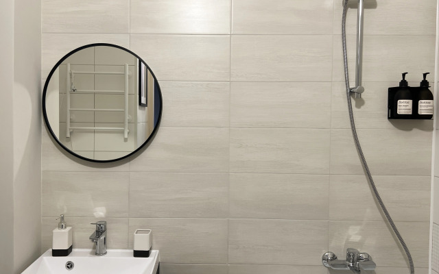 Апартаменты на Фарфоровская 7/1