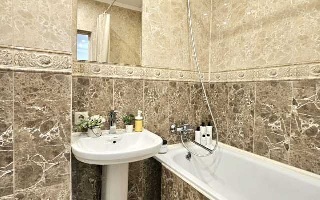 Na ulice Truzhenikov 39/3s2 Apartments