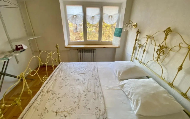 Dizayn V Tsentre Pyatigorska Apartments