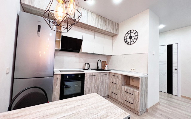 Апартаменты Стильная 2-к Студия в Доме Бизнес-Класса