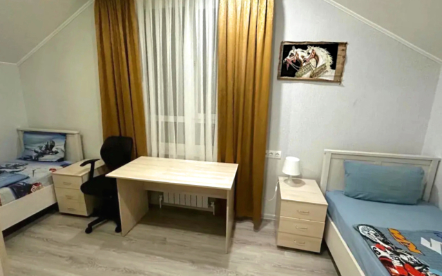 Lesnoy Privat House