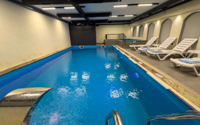 Sera Lake Center Hotel