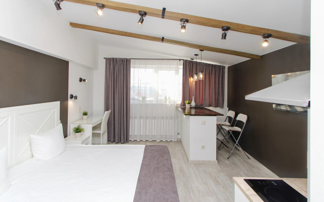 Апартаменты с двуспальной кроватью №8