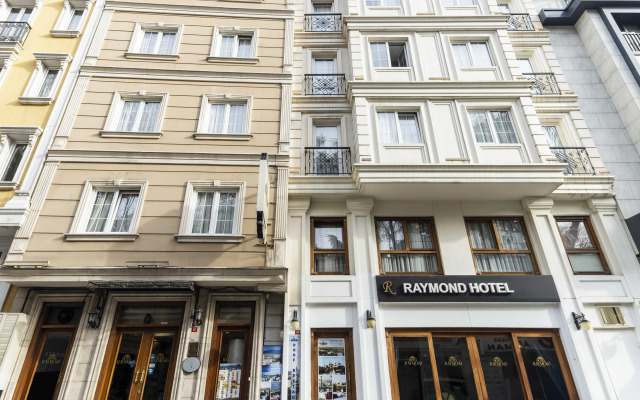 Raymond Old City Hotel
