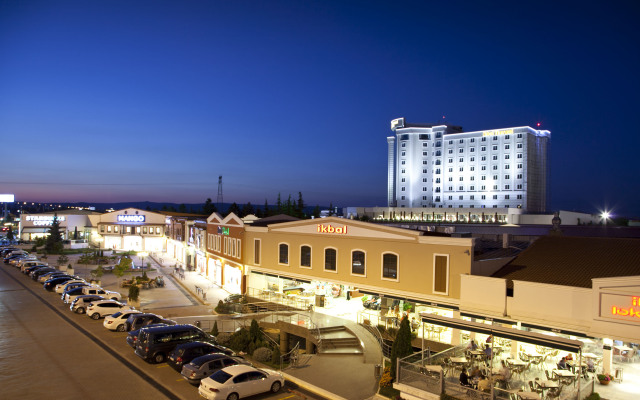 Ikbal Thermal Hotel & SPA Afyon