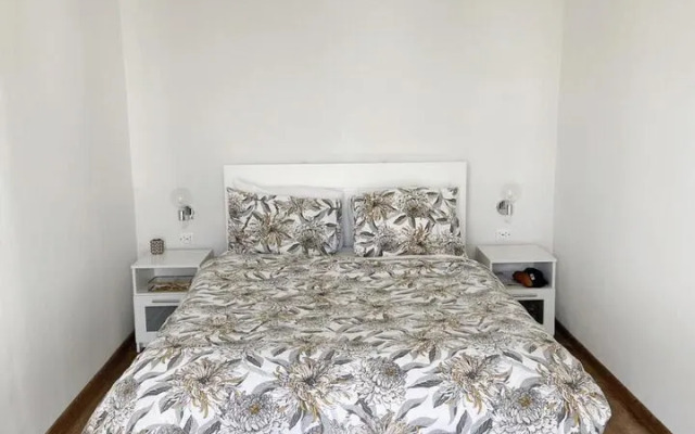 Квартира на Колмовской Набережной 83