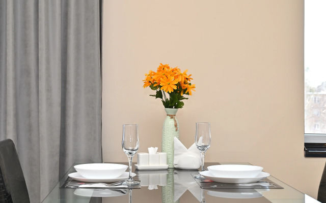 New Life U Tsentralnoy Ploschadi Apartments