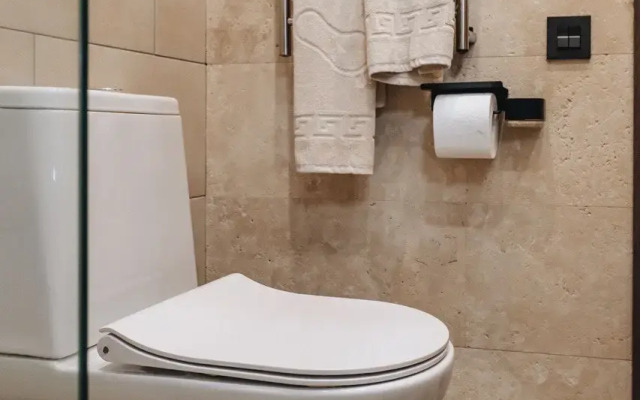 2 Guest House