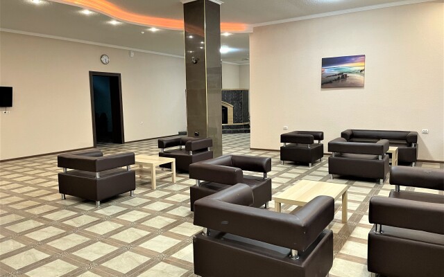 MERRI-OTT Hotel