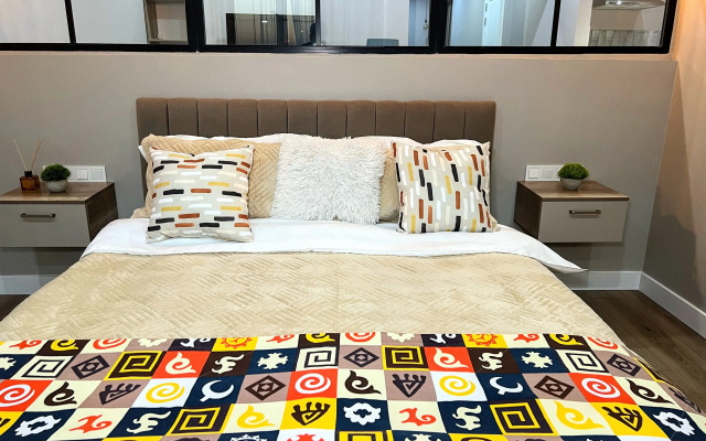 Prostorny Lyuks s Shikarnym Vidom Flat