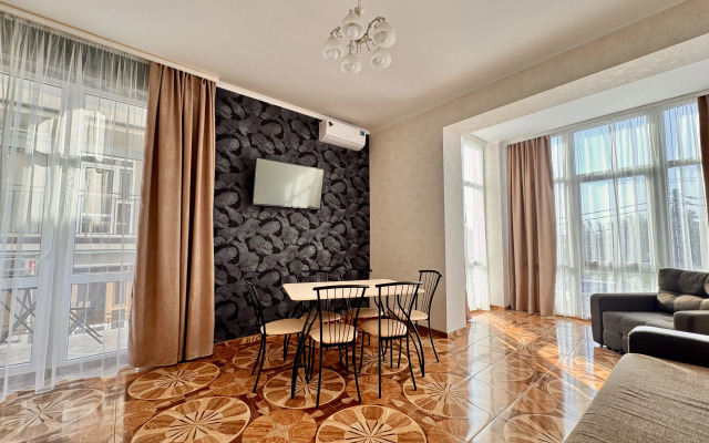 Gostevoy Dom Diamond Guest House