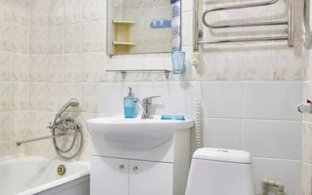 Квартира уютная на улице Генерала Петрова 12