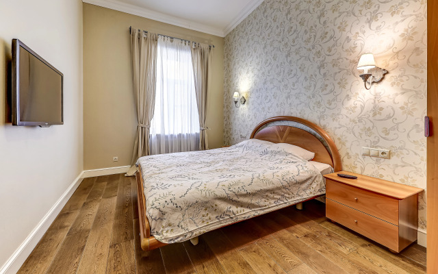 Квартира на набережной канала Грибоедова 27