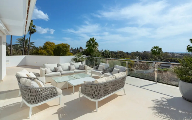 All About Villa Breeze
