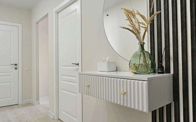 Svetlaya Uyutnaya S Sovremennym Remontom Flat