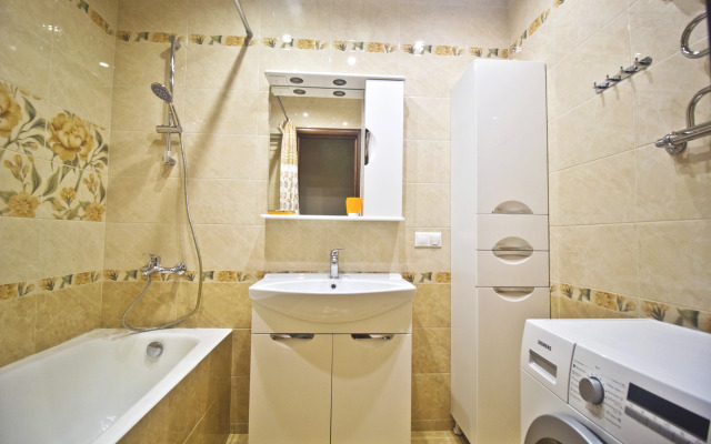Dvukhkomnatnaya S Izolirovannymi Komnatami I Prostornoj Kukhnej Flat