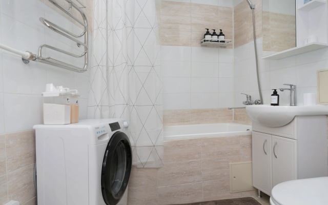 S Samymi Romantichny Balkonom Flat