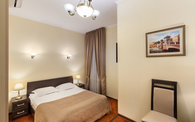 Sonata Nevsky 5 Dvorcovaja ploshhad' Hotel