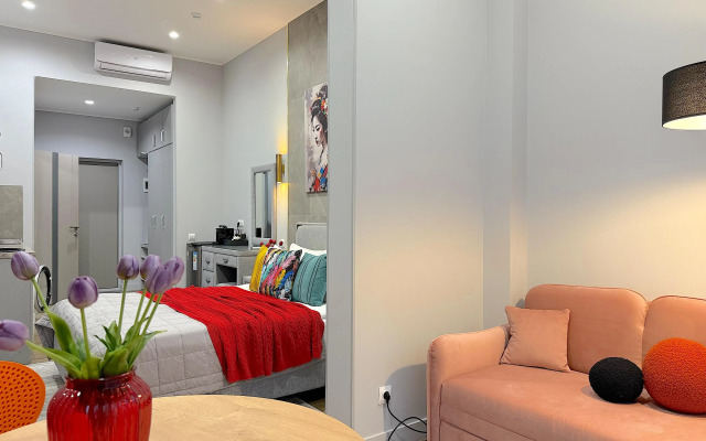 inSochi v samom centre Sochi na Navaginskoj N338 Apartments