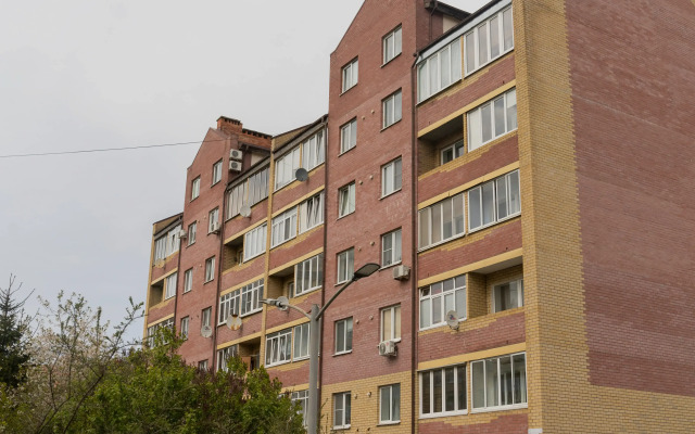 Svetlaya Ryadom S Morem Flat