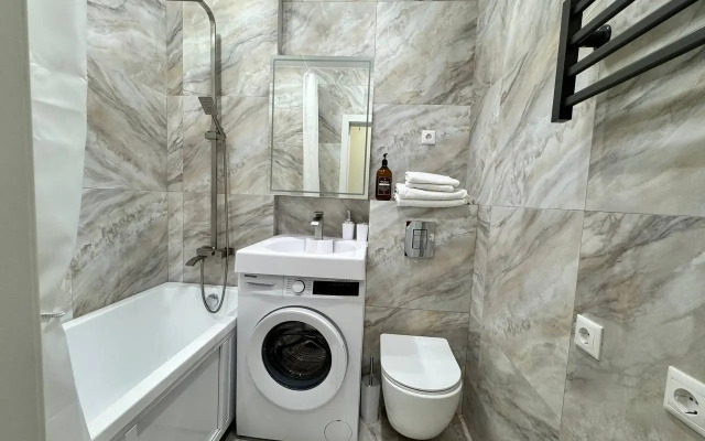 Studiya S Velikolepnym Vidom Na Reku Flat