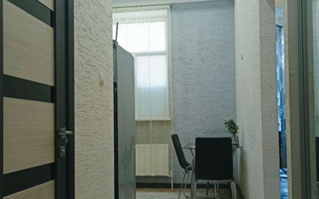 Semeynaya  Sweet Home Flat