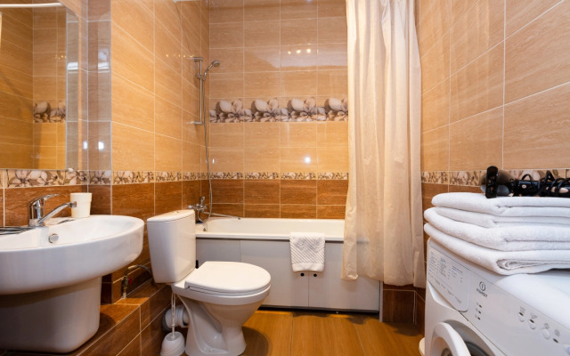 Студия Этажидейли с кроватью и диваном в Центре