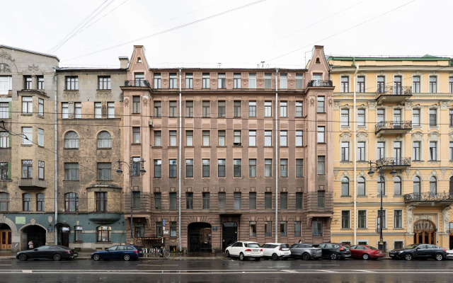 Апартаменты LetYourFlat Lord