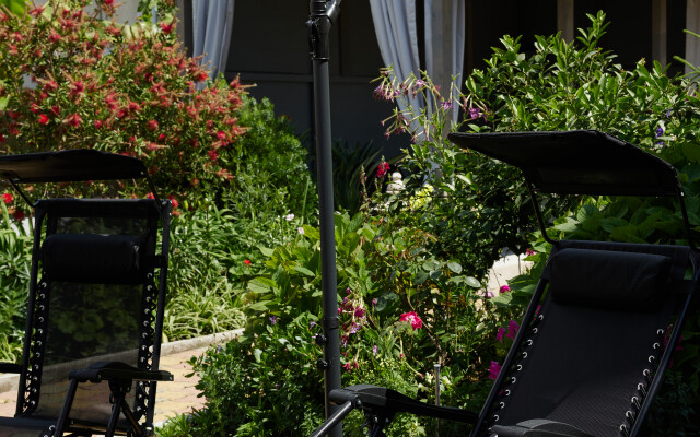 Меблированные комнаты Ажур