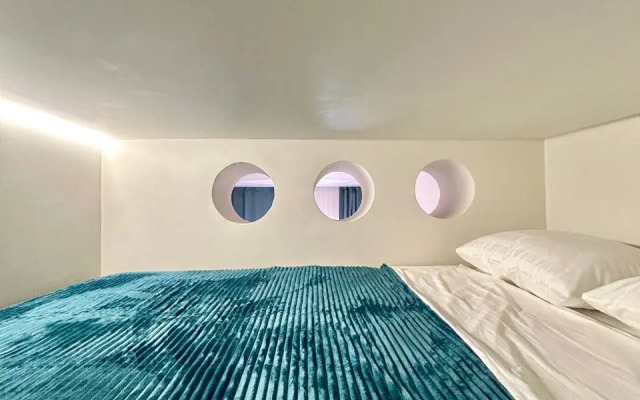 Studio Flow Apartments
