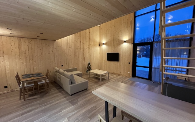 Tishina Guest House