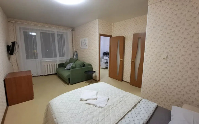 Dobrye Sutki Na Krasnom Pereulke 17 Apartments