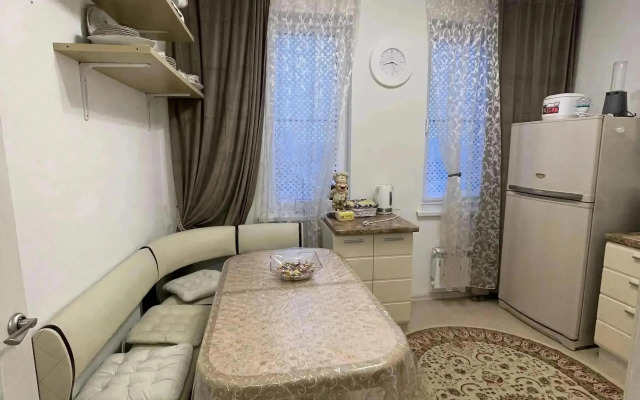 U Znamenitoy Mikrokhirurgii Glaza Imeni Fedorova Flat