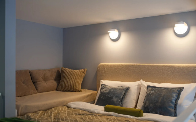 Квартира Стильная студия в самом центре Петроградки