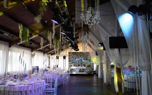 Klub Zagorodnogo Otdyha Usad'ba Familia Hotel