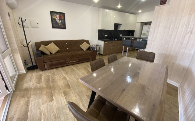 Частный Дом с бассейном на территории отеля GREY'S