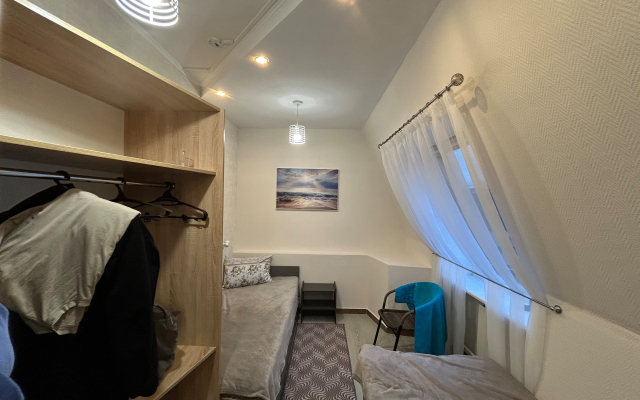 Bron Hostel