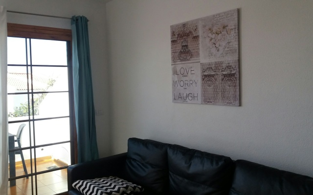 Apartment Garden City