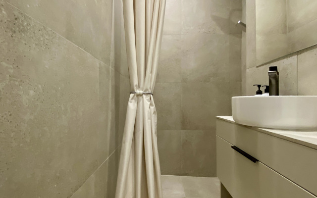 Апартаменты Lux у Метро Грушевка